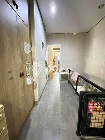 Ready to Use! Premium House LT 162m2 Desain Elegan di Gading Serpong Ready to Use! Premium House LT 162m2 Desain Elegan di Gading Serpong