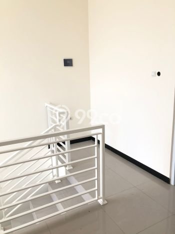 Rumah Modern 3 KT di Taman Kopo Indah Bandung Unfurnished Rumah Modern 3 KT di Taman Kopo Indah Bandung Unfurnished