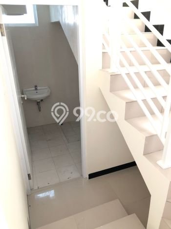 Rumah Modern 3 KT di Taman Kopo Indah Bandung Unfurnished Rumah Modern 3 KT di Taman Kopo Indah Bandung Unfurnished