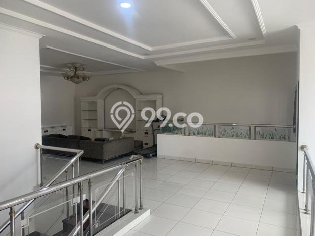 Rumah Elit LB 500m2 Siap Huni Desain Elegan di Pasteur, Bandung Rumah Elit LB 500m2 Siap Huni Desain Elegan di Pasteur, Bandung
