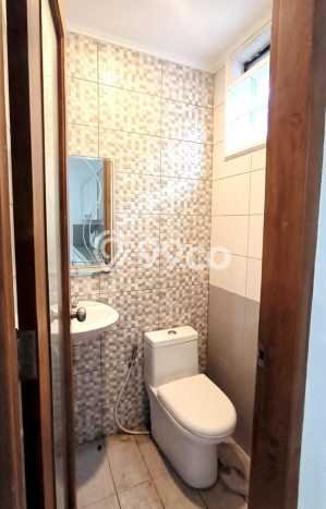 Rumah Kawasan BKR, LT 140m2m², Bangunan 200m2m² Rumah Kawasan BKR, LT 140m2m², Bangunan 200m2m²