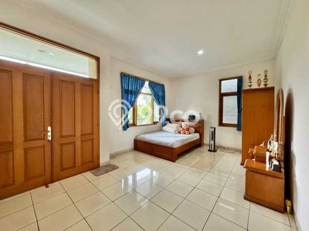 Jual Rumah Luas Megah Dengan View Cantik di Setra Duta, Bandung Jual Rumah Luas Megah Dengan View Cantik di Setra Duta, Bandung