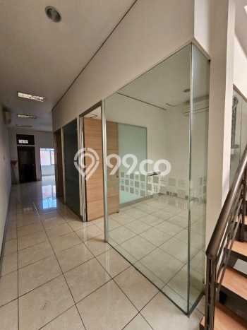 For Rent Ruko Kawasan Pasir Kaliki, Luas 183m2m², Area Potensial For Rent Ruko Kawasan Pasir Kaliki, Luas 183m2m², Area Potensial