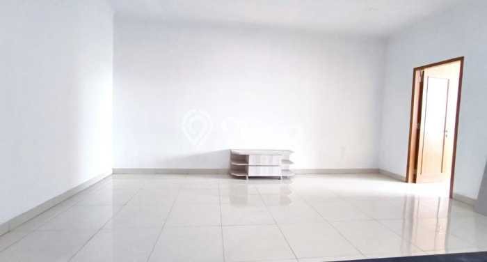 Rumah Kawasan BKR, LT 140m2m², Bangunan 200m2m² Rumah Kawasan BKR, LT 140m2m², Bangunan 200m2m²