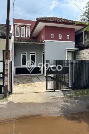 Rumah Modern Minimalis 3 KT Bisa Langsung Pindah di Arcamanik Rumah Modern Minimalis 3 KT Bisa Langsung Pindah di Arcamanik