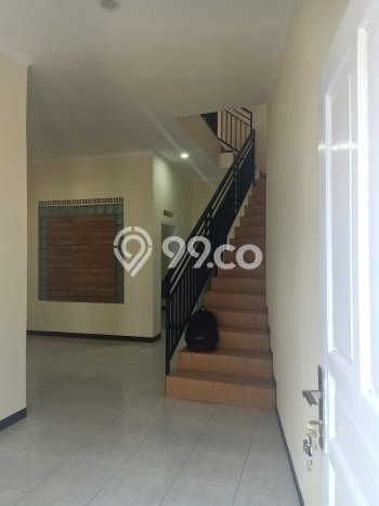 Rumah di Gede Bage, Bandung, Luas 60m² LB 120m² - INVESTASI TERBAIK! Rumah di Gede Bage, Bandung, Luas 60m² LB 120m² - INVESTASI TERBAIK!