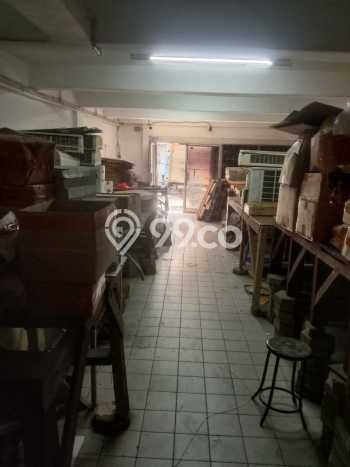 Unit Ruko Dijual di Tambora Jakarta Barat Luas Tanah 73m2, Luas Bangunan 190m2 Unit Ruko Dijual di Tambora Jakarta Barat Luas Tanah 73m2, Luas Bangunan 190m2
