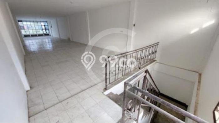 Unit Ruko Dijual di Bandung LT 130m2 & LB 240m2 Unit Ruko Dijual di Bandung LT 130m2 & LB 240m2