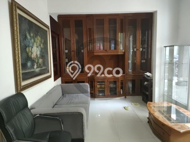 Rumah Luxury Modern Tanpa Renovasi di Semanan Jakarta Barat Rumah Luxury Modern Tanpa Renovasi di Semanan Jakarta Barat