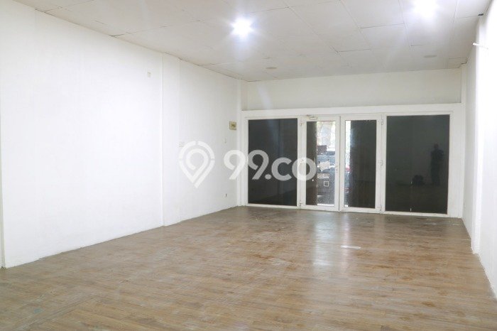 Lokasi Strategis! Dijual Ruko Bisnis di Kemayoran, Jakarta Pusat Kondisi Bagus Lokasi Strategis! Dijual Ruko Bisnis di Kemayoran, Jakarta Pusat Kondisi Bagus