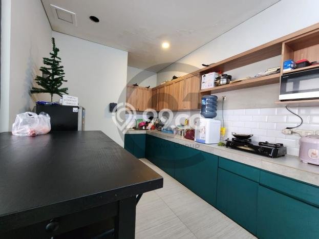 Dijual Rumah Kost di Petojo, Jakarta Pusat, 25 KT, 21 KM, Bangunan 593m2 Dijual Rumah Kost di Petojo, Jakarta Pusat, 25 KT, 21 KM, Bangunan 593m2