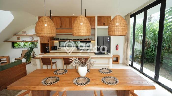PELUANG INVESTASI! Vila di , Luas 270m2m², Prospek Bagus PELUANG INVESTASI! Vila di , Luas 270m2m², Prospek Bagus