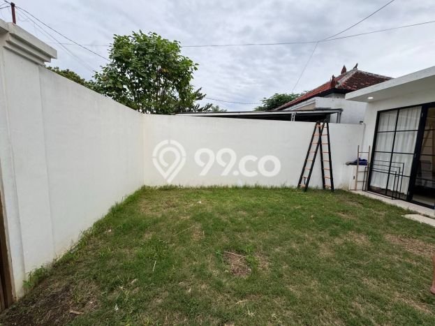 HOT DEAL! Vila Kawasan , Luas 128m2m², Area Strategis HOT DEAL! Vila Kawasan , Luas 128m2m², Area Strategis
