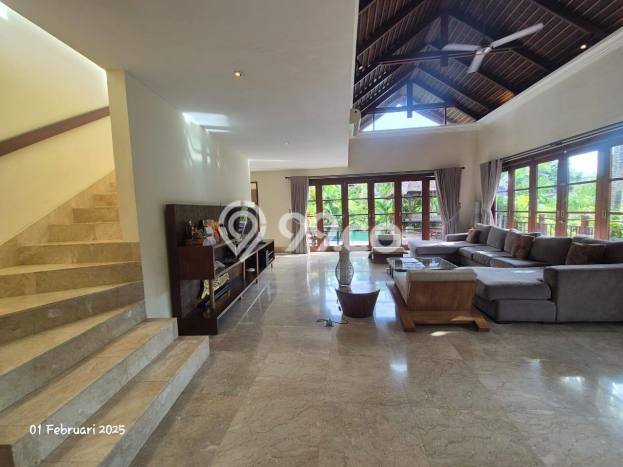 Vila di , Area 556m2m², Dekat ke berbagai keperluan Vila di , Area 556m2m², Dekat ke berbagai keperluan