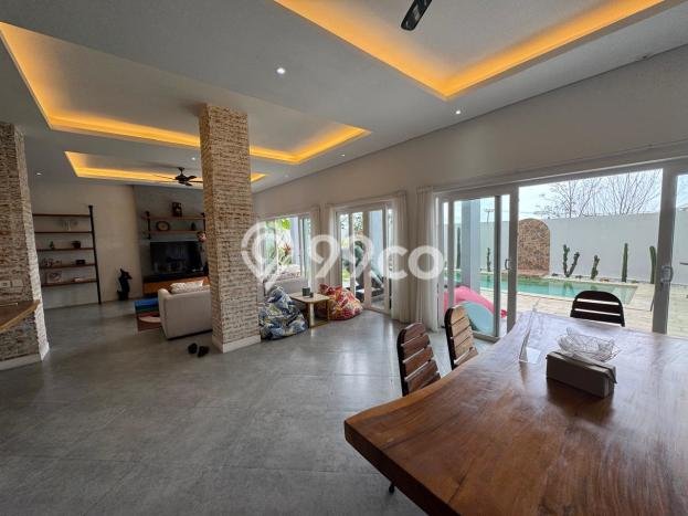 Tersedia Vila di , Ukuran 300m2m², Lokasi Strategis Tersedia Vila di , Ukuran 300m2m², Lokasi Strategis