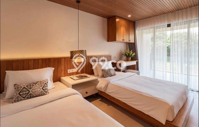 Vila Terawat di , Area 1059m2m², Posisi Strategis dengan jalan mudah Vila Terawat di , Area 1059m2m², Posisi Strategis dengan jalan mudah