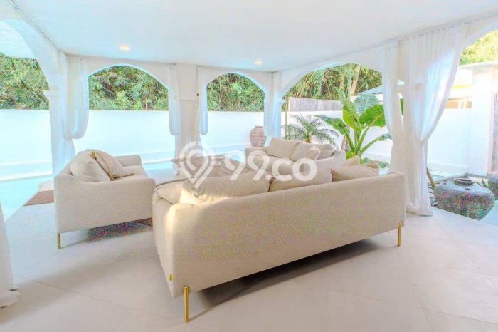 Vila di , Luas 300m2m², Posisi Strategis Vila di , Luas 300m2m², Posisi Strategis