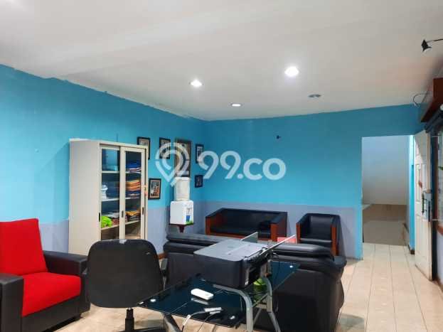 Unit Ruko Dijual di Jakarta Pusat LT 79m2 & LB 380m2 Unit Ruko Dijual di Jakarta Pusat LT 79m2 & LB 380m2