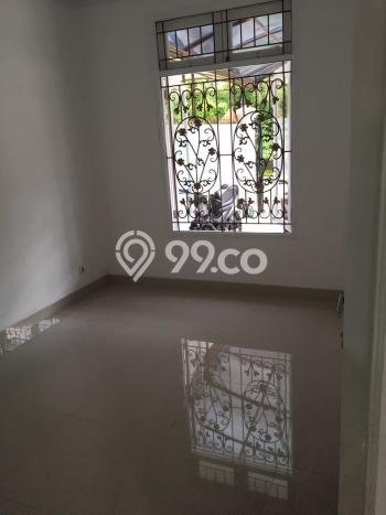 Rumah Modern 3 KT di Taman Palem Jakarta Barat Unfurnished Rumah Modern 3 KT di Taman Palem Jakarta Barat Unfurnished
