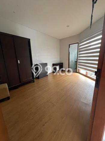 Rumah sewa siap huni 4 KT di Singgasana, Bandung Rumah sewa siap huni 4 KT di Singgasana, Bandung