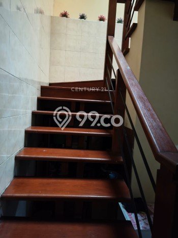 Rumah Luxury Modern Tanpa Renovasi di Sayap Dago Bandung Rumah Luxury Modern Tanpa Renovasi di Sayap Dago Bandung