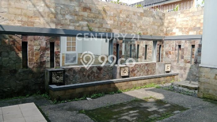 Rumah Mewah Siap Huni LT 180m2 di Babakan Ciparay, Bandung Rumah Mewah Siap Huni LT 180m2 di Babakan Ciparay, Bandung