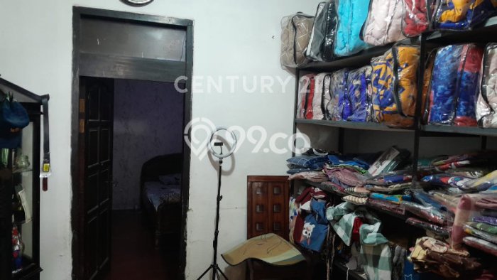 Area Ramai! Gudang Dijual di Banjaran untuk Bisnis Luas Bangunan 300m2 Area Ramai! Gudang Dijual di Banjaran untuk Bisnis Luas Bangunan 300m2