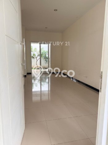 Jarang Ada! Rumah Kontrakan 2 Kamar Bagus Siap Huni Taman Kopo Indah Jarang Ada! Rumah Kontrakan 2 Kamar Bagus Siap Huni Taman Kopo Indah