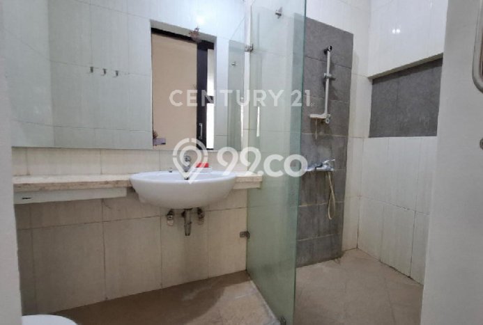 Dijual Cepat Rumah Bagus Siap Huni LB 100m2 di Batununggal, Bandung Dijual Cepat Rumah Bagus Siap Huni LB 100m2 di Batununggal, Bandung