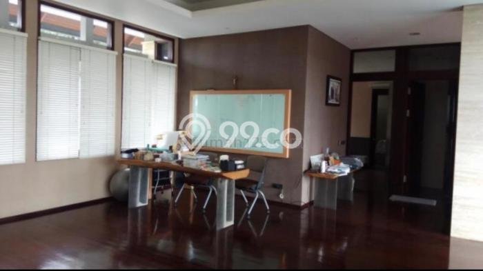 Rumah Lingkungan Nyaman di Setra Duta, Bandung, Luas 616m2m² LB 409m2m² Rumah Lingkungan Nyaman di Setra Duta, Bandung, Luas 616m2m² LB 409m2m²