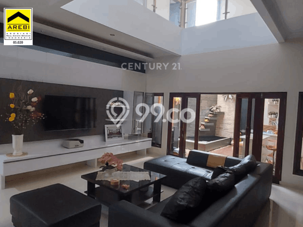 Rumah di , Bandung, LT 282m2m² LB 425m2m² Rumah di , Bandung, LT 282m2m² LB 425m2m²