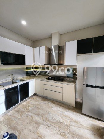 Sewa Rumah Harga Terjangkau di Kota Baru Parahyangan Bandung dengan 4 Kamar Tidur Sewa Rumah Harga Terjangkau di Kota Baru Parahyangan Bandung dengan 4 Kamar Tidur