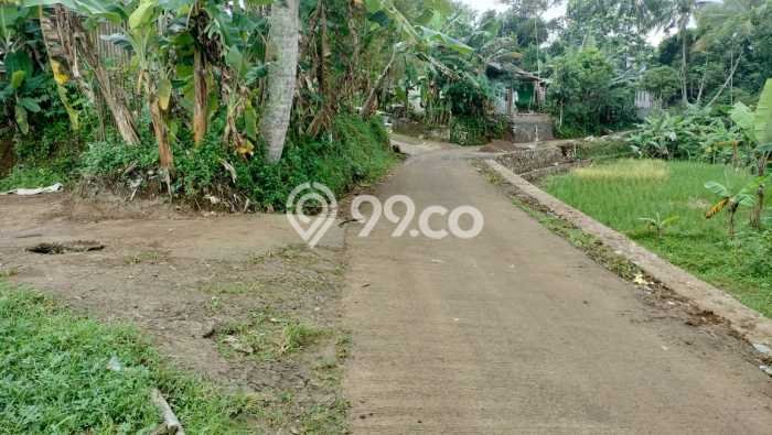 Tanah Strategis Dijual di Cijeruk Bogor 700m2 Tanah Strategis Dijual di Cijeruk Bogor 700m2