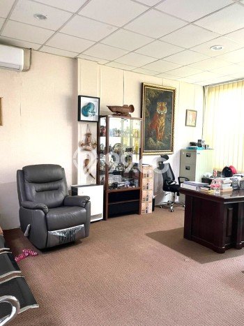 Ruko Dijual di Jakarta Barat LT 98m2 & LB 294m2 Lokasi Terbaik! Ruko Dijual di Jakarta Barat LT 98m2 & LB 294m2 Lokasi Terbaik!