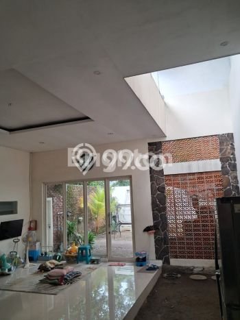 Rumah Impian dengan 3 Kamar Tidur di Lingkungan Asri Taman, Sidoarjo Rumah Impian dengan 3 Kamar Tidur di Lingkungan Asri Taman, Sidoarjo