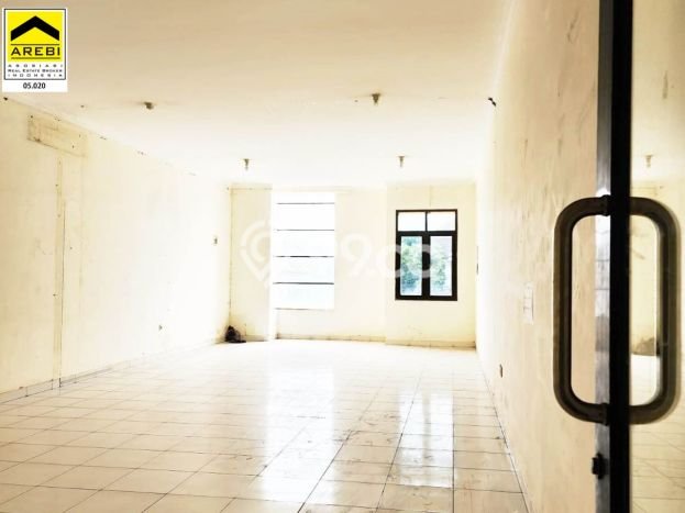 Ruko Bagus Dijual LB 225m2 Lokasi Strategis Bandung Area Cocok untuk Bisnis Ruko Bagus Dijual LB 225m2 Lokasi Strategis Bandung Area Cocok untuk Bisnis