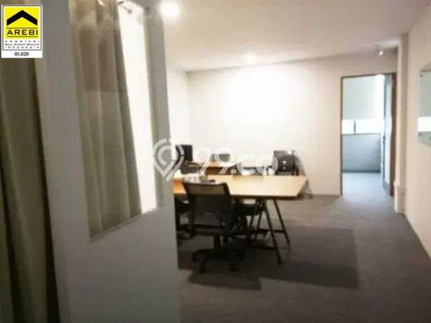 Ruko Dijual di Prime Area Bandung Luas 150m2 Ruko Dijual di Prime Area Bandung Luas 150m2