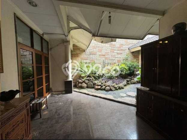 Hunian Elit LB 800m2 Siap Huni Desain Elegan di Setiabudi, Jakarta Selatan Hunian Elit LB 800m2 Siap Huni Desain Elegan di Setiabudi, Jakarta Selatan