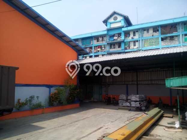 LOKASI STRATEGIS! Pabrik Kawasan Kapuk Muara, Luas 2000m², Kawasan Komersial LOKASI STRATEGIS! Pabrik Kawasan Kapuk Muara, Luas 2000m², Kawasan Komersial