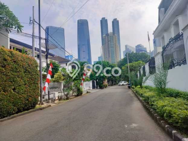Hunian Elit LB 800m2 Siap Huni Desain Elegan di Setiabudi, Jakarta Selatan Hunian Elit LB 800m2 Siap Huni Desain Elegan di Setiabudi, Jakarta Selatan