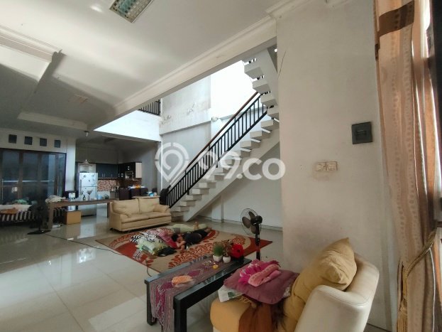 Jual Rumah Strategis Bagus Punya 4 KT di Driyorejo Gresik SHM Jual Rumah Strategis Bagus Punya 4 KT di Driyorejo Gresik SHM