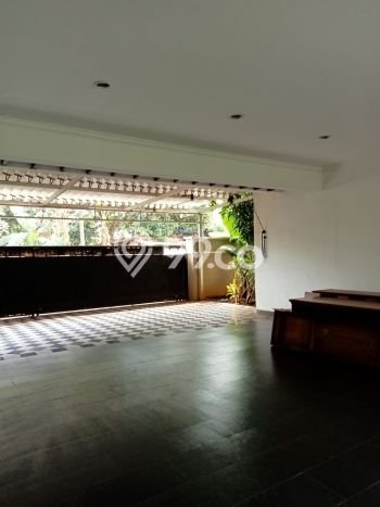 Jual Rumah Luas Megah Dengan View Eksklusif di Pesanggrahan, Tangerang Jual Rumah Luas Megah Dengan View Eksklusif di Pesanggrahan, Tangerang