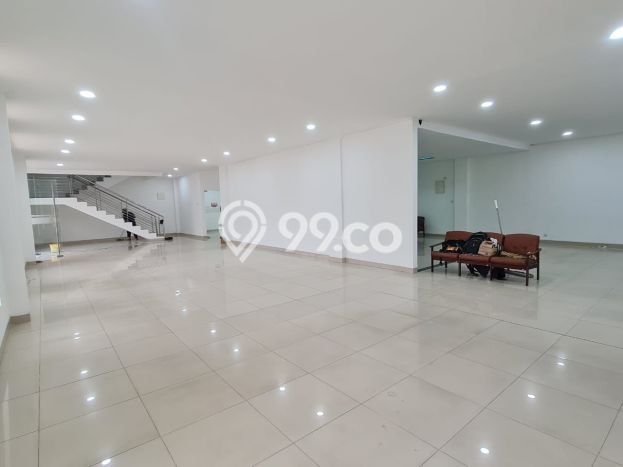 Unit Gudang Dijual di Lippo Cikarang Cikarang 2750m2 Unit Gudang Dijual di Lippo Cikarang Cikarang 2750m2