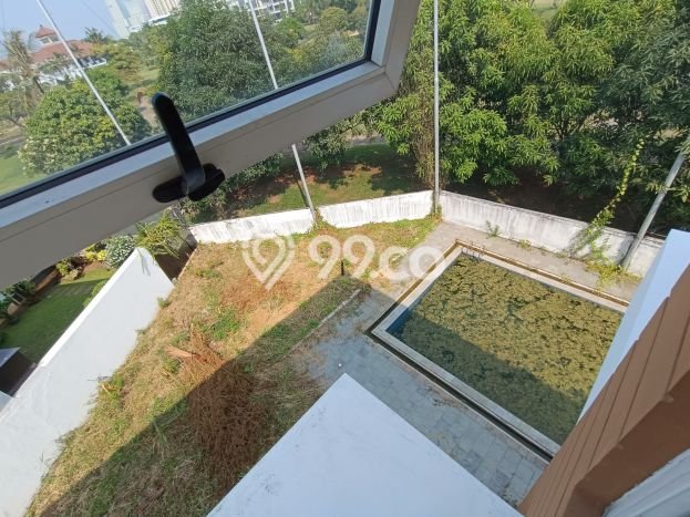 Rumah Mewah Siap Huni LT 423m2 di Pademangan, Jakarta Utara Rumah Mewah Siap Huni LT 423m2 di Pademangan, Jakarta Utara