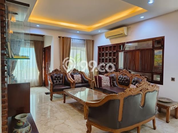 Dijual Hunian Mewah dengan Fasilitas Sekitar Lengkap di Tebet, Jakarta Selatan Dijual Hunian Mewah dengan Fasilitas Sekitar Lengkap di Tebet, Jakarta Selatan