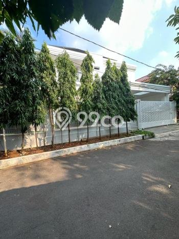Rumah Eksklusif Siap Huni LT 350m2 di Tebet, Jakarta Selatan Rumah Eksklusif Siap Huni LT 350m2 di Tebet, Jakarta Selatan
