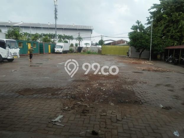 Unit Gudang Disewakan di Batu Ceper di Area Ramai & Strategis Unit Gudang Disewakan di Batu Ceper di Area Ramai & Strategis