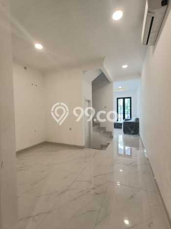 Rumah Luxury Modern Tanpa Renovasi di Sunter Jakarta Utara Rumah Luxury Modern Tanpa Renovasi di Sunter Jakarta Utara