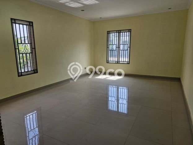 Rumah sewa siap pakai 5 KT di Modernland, Tangerang Rumah sewa siap pakai 5 KT di Modernland, Tangerang