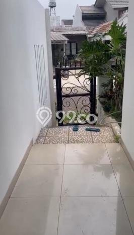 Siap Huni Rumah Mewah 4 Kamar di Serpong Dekat ke Mana Pun Siap Huni Rumah Mewah 4 Kamar di Serpong Dekat ke Mana Pun